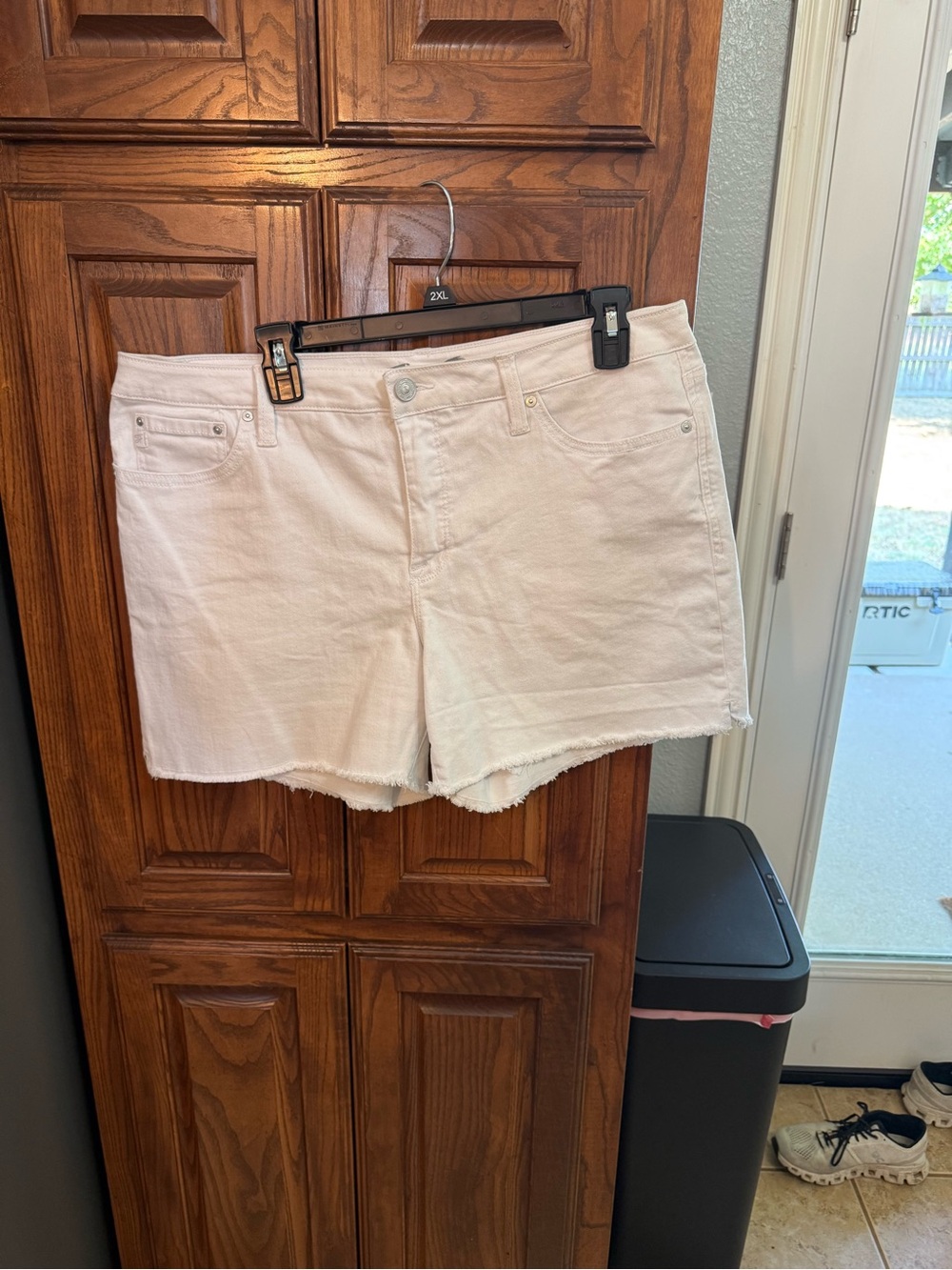 Seven7 white Denim Frayed Hem Shorts